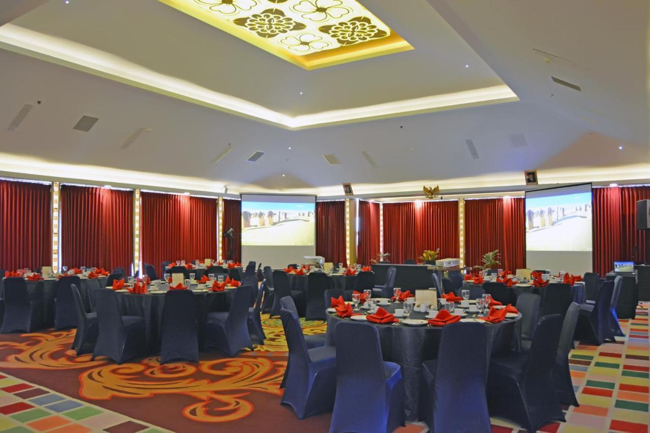 Kj Hotel Yogyakarta Exterior photo