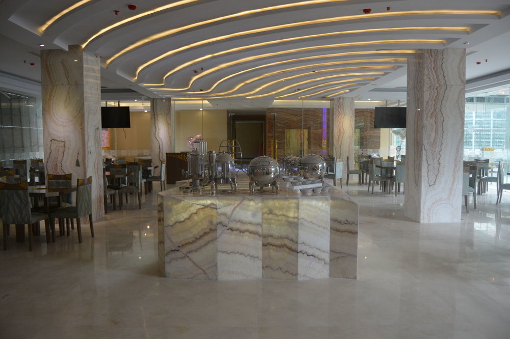 Kj Hotel Yogyakarta Exterior photo